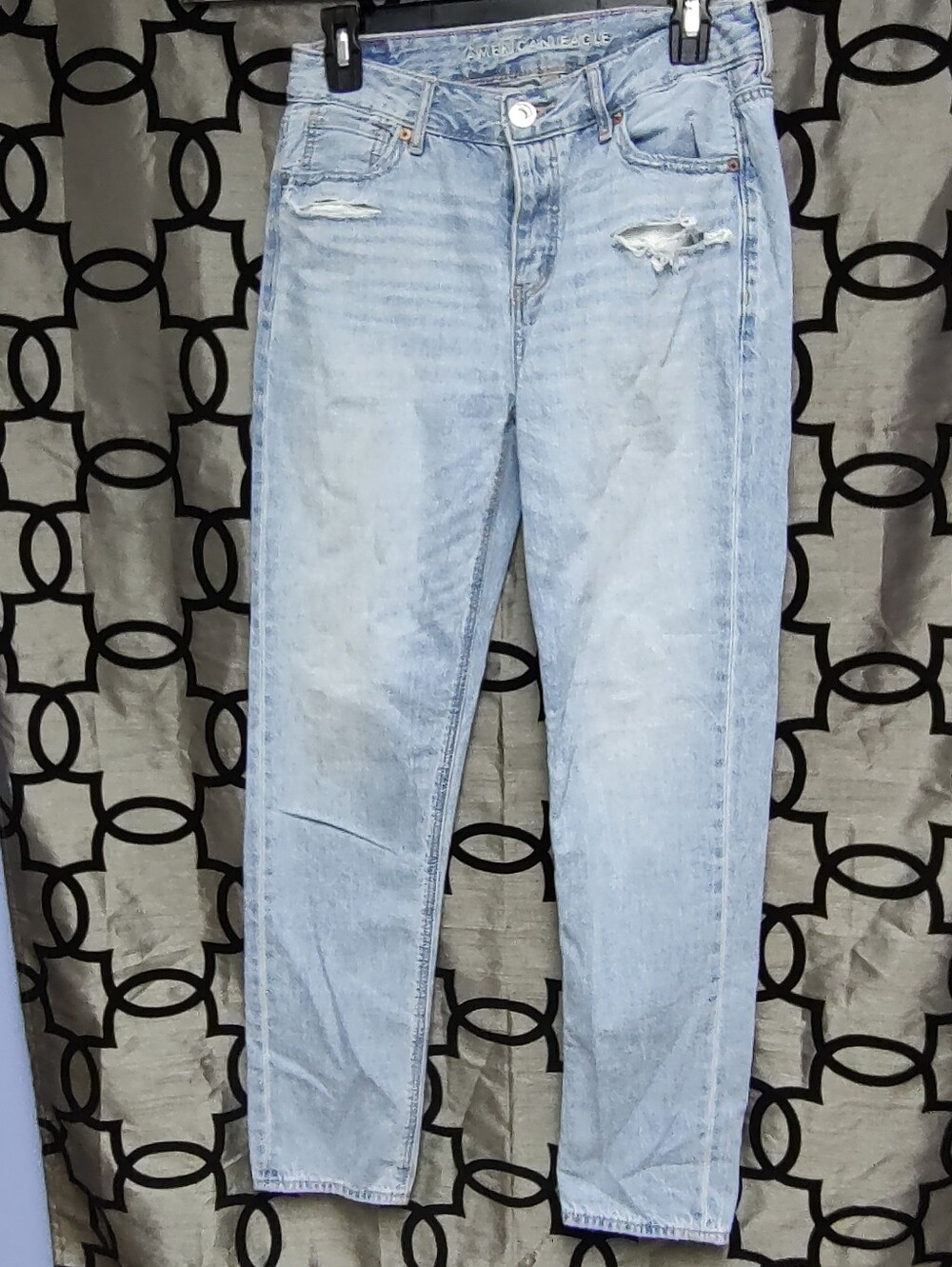 American Eagle Size 0 Tomgirl Distressed Women's Jeans